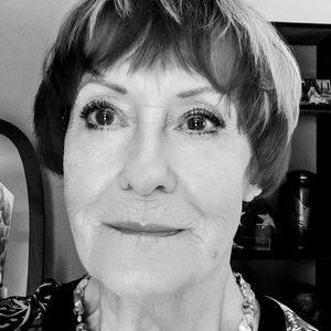 Meet your Posher, Monika